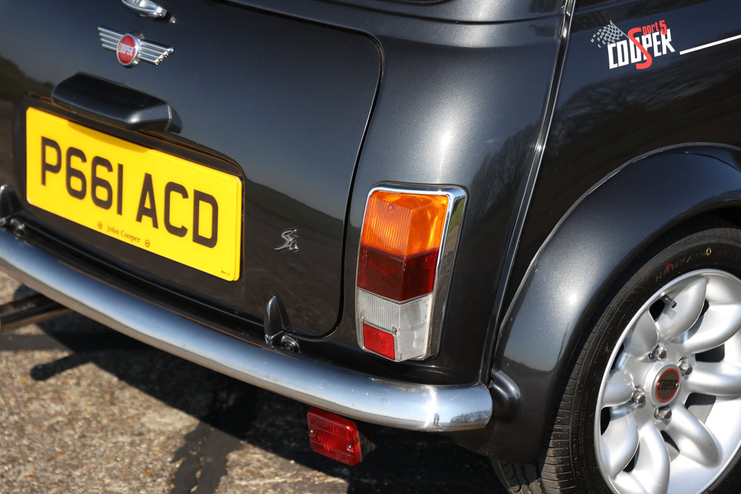 1997 CLASSIC ROVER MINI COOPER S SPORT 5 by JOHN COOPER GARAGES