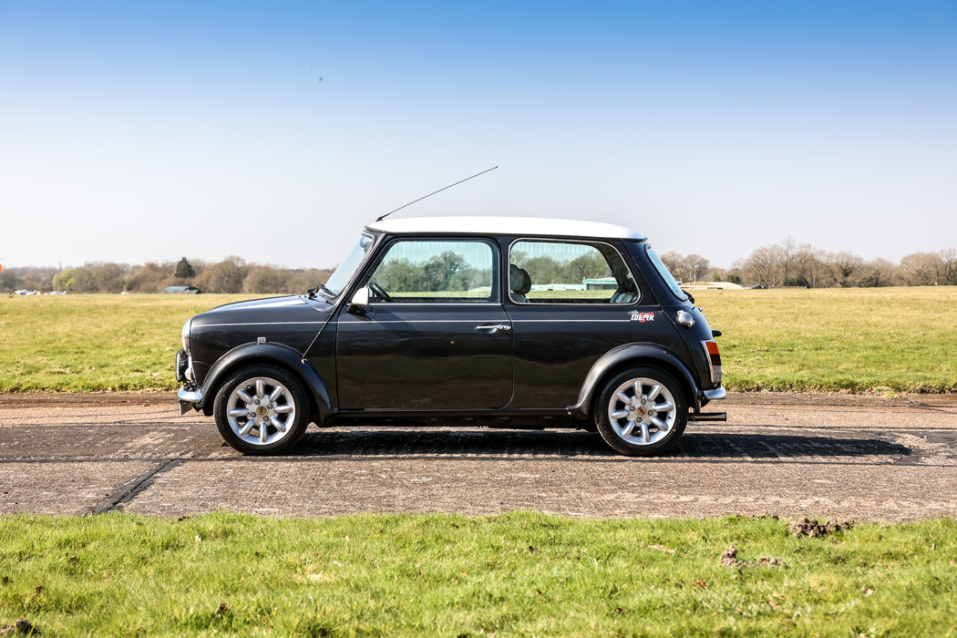 1997 CLASSIC ROVER MINI COOPER S SPORT 5 by JOHN COOPER GARAGES