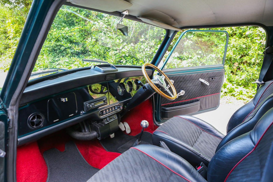 1994 CLASSIC ROVER MINI COOPER Si by JOHN COOPER GARAGES