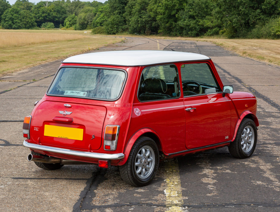 1997 CLASSIC ROVER MINI COOPER Si by JOHN COOPER GARAGES