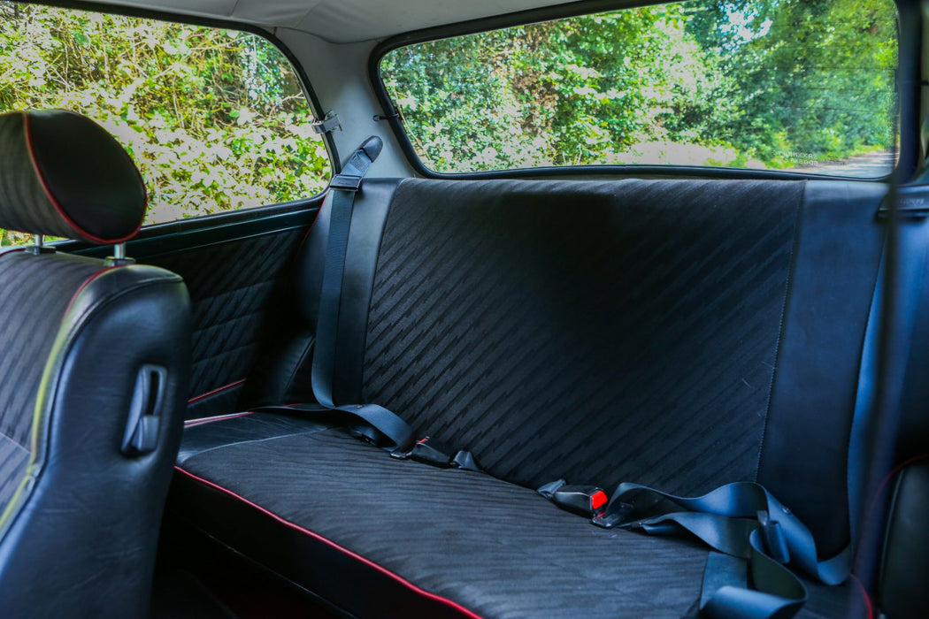 1994 CLASSIC ROVER MINI COOPER Si by JOHN COOPER GARAGES
