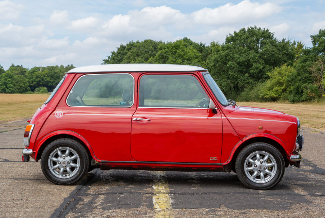 1997 CLASSIC ROVER MINI COOPER Si by JOHN COOPER GARAGES