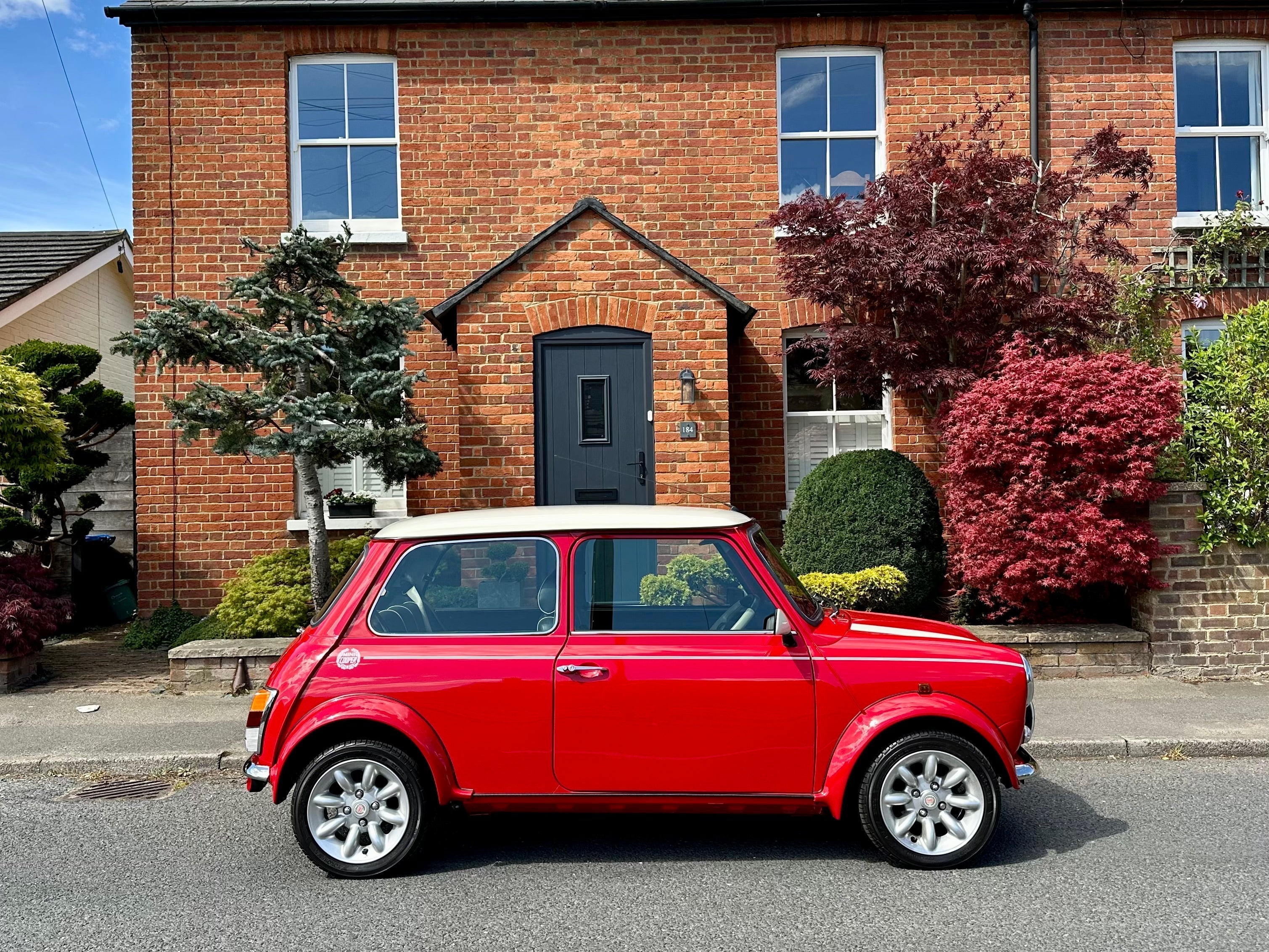 Are fuel-injected Classic Minis easier to own?