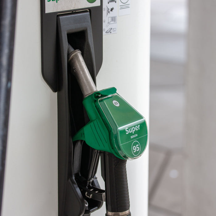 Can you put E10 petrol in a Classic Mini?