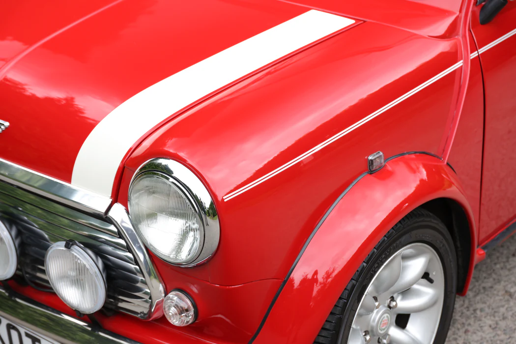 Which colour Mini sells best?